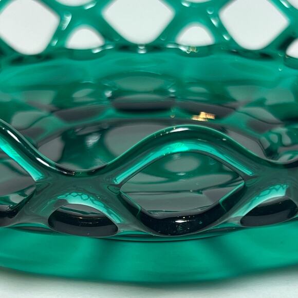 Vintage 70s Emerald Green Imperial Glass Candy Dish Open Cane Crochet Lace Edge - Picture 4 of 9